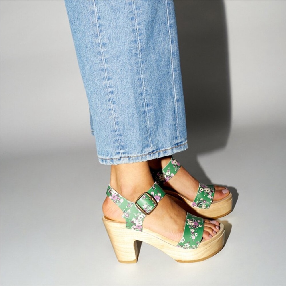 No. 6 Two Strap Platform Clog Sandal in Small Green Bouquet